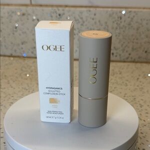 OGEE Hydraganics Sculpted Complexion Stick - Cream